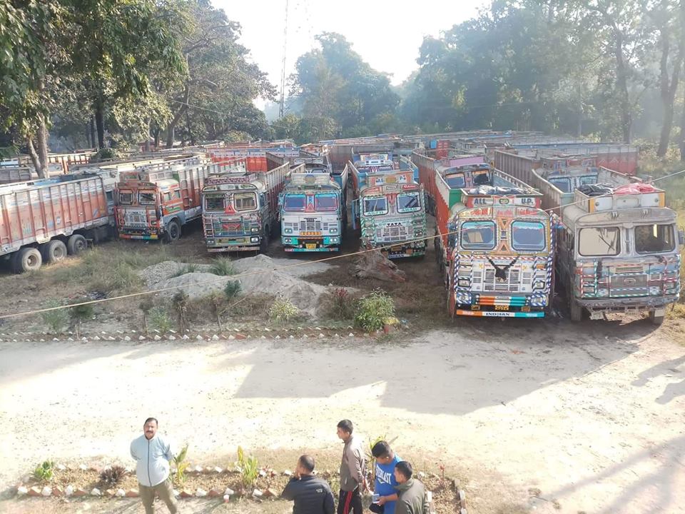 भारतीय ओभरलोड गाडीमा कडाई