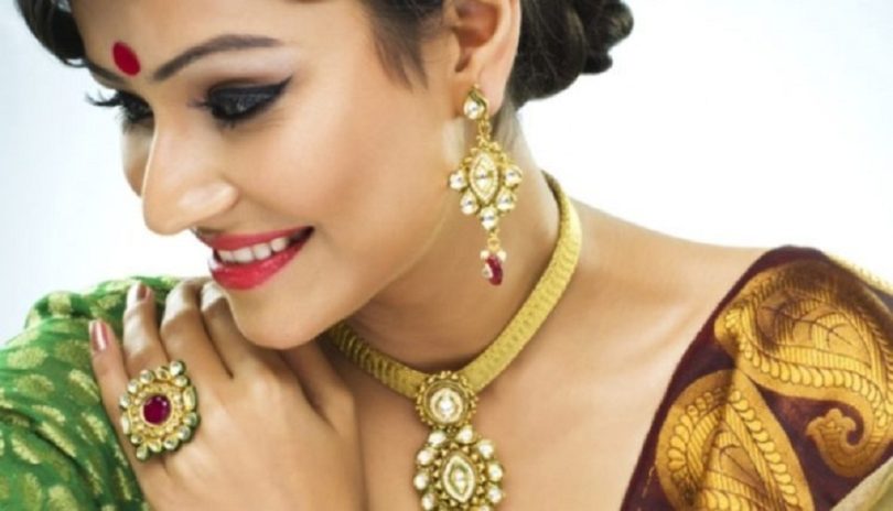 हिन्दु महिलाले पहिरिने चुरा, मंगलसुत्र र सिन्दुरसँग जोडिएको वैज्ञानिक कारण यस्तो छ